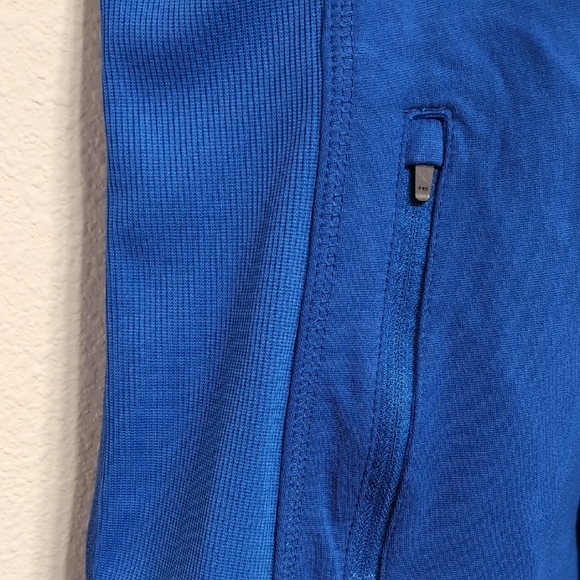 Jaanuu Women's Blue Short Sleeve Tee - Picture 4 of 5